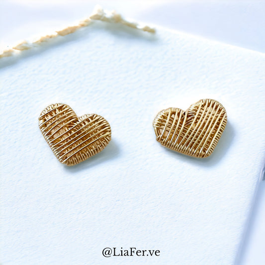 Mini Heart Wire Earrings